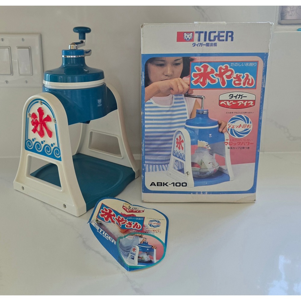 Vintage Tiger ABK-100 Manual Ice Shaver Kakigori Machine Blue Made in Japan Box